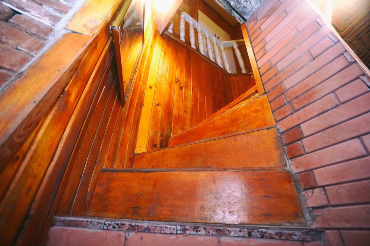 Apartment On Freedom Square Diuma Street Tbilisi Exterior photo